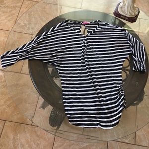 Women's Top Size M